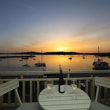 Angeliki Seaside 호텔 Alikí